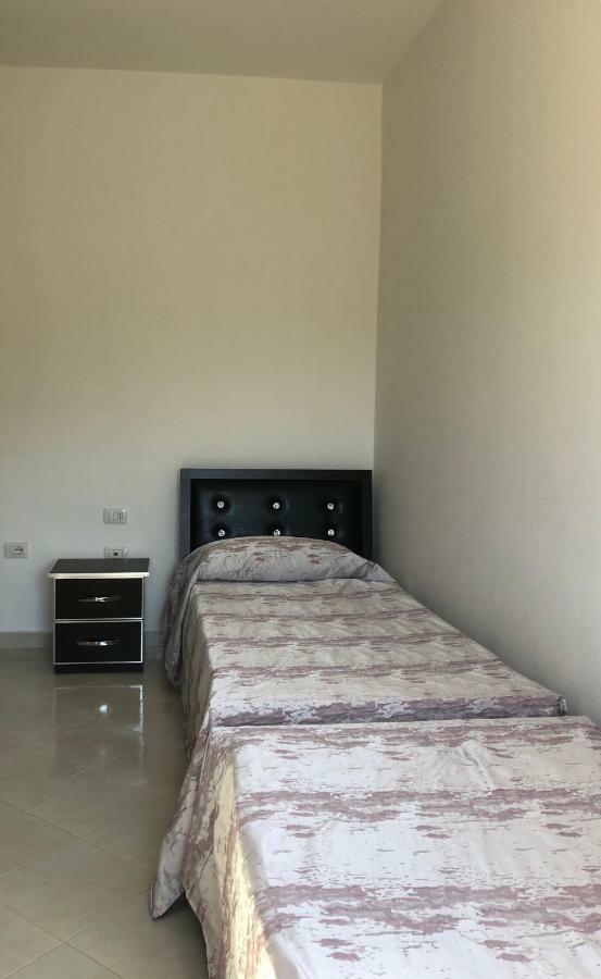 Rainbow Holiday Apartments Vlorë エクステリア 写真