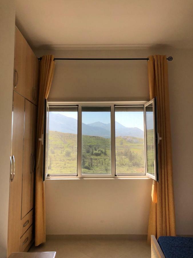 Rainbow Holiday Apartments Vlorë エクステリア 写真