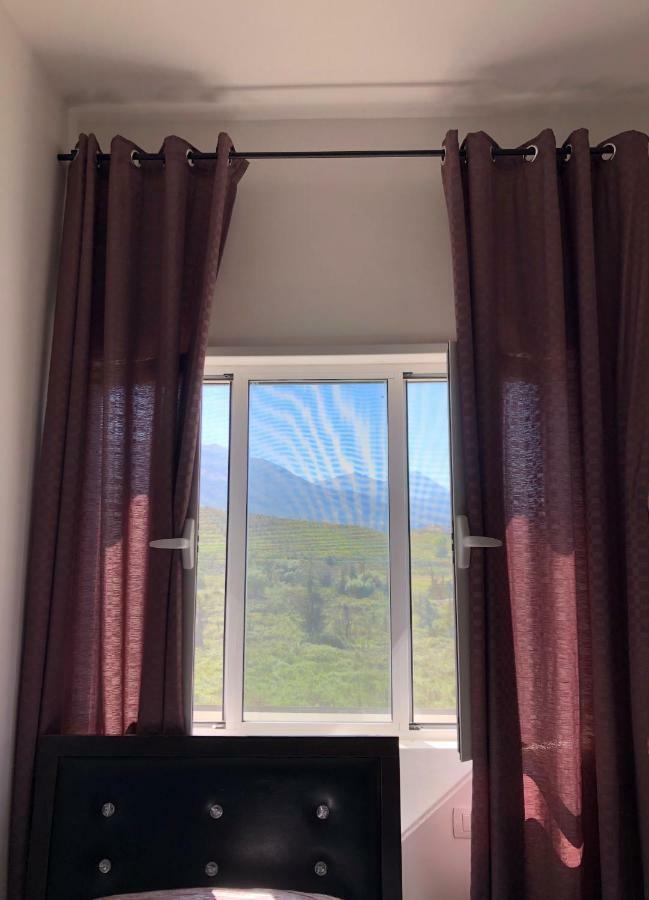 Rainbow Holiday Apartments Vlorë エクステリア 写真
