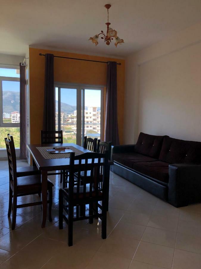 Rainbow Holiday Apartments Vlorë エクステリア 写真