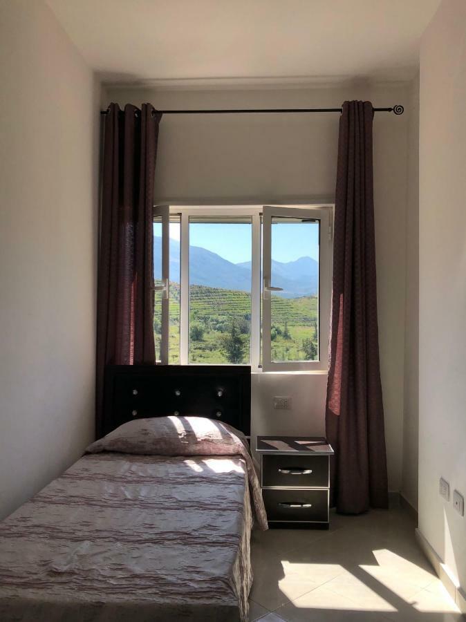 Rainbow Holiday Apartments Vlorë エクステリア 写真